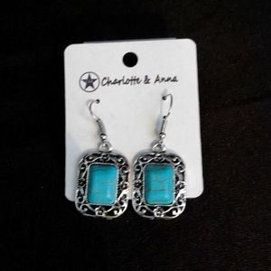 NWT Charlotte & Anna Earrings